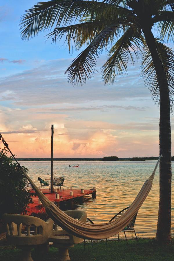 Tortuga Bacalar Bed & Breakfast Exterior photo