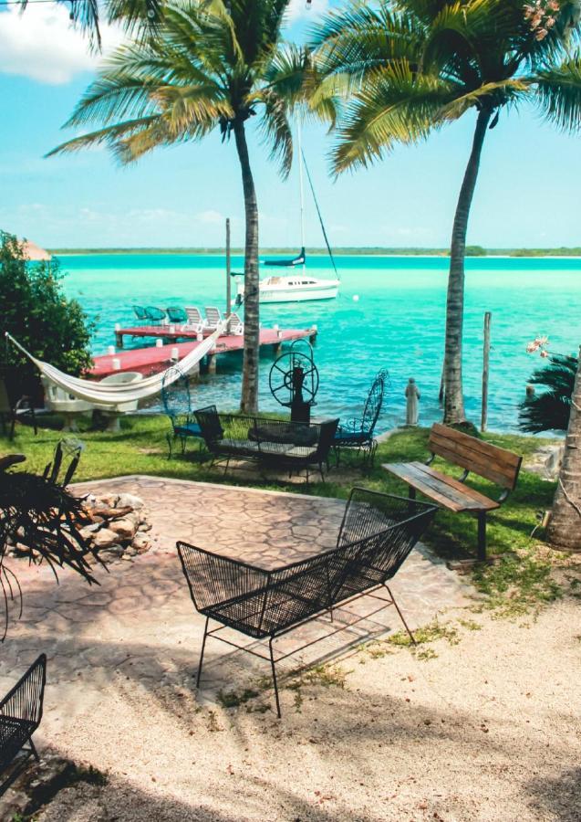 Tortuga Bacalar Bed & Breakfast Exterior photo
